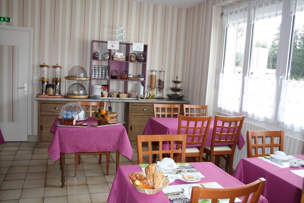 Hotel Restaurant Le Grillon 샹봉 쉬르 라크 외부 사진